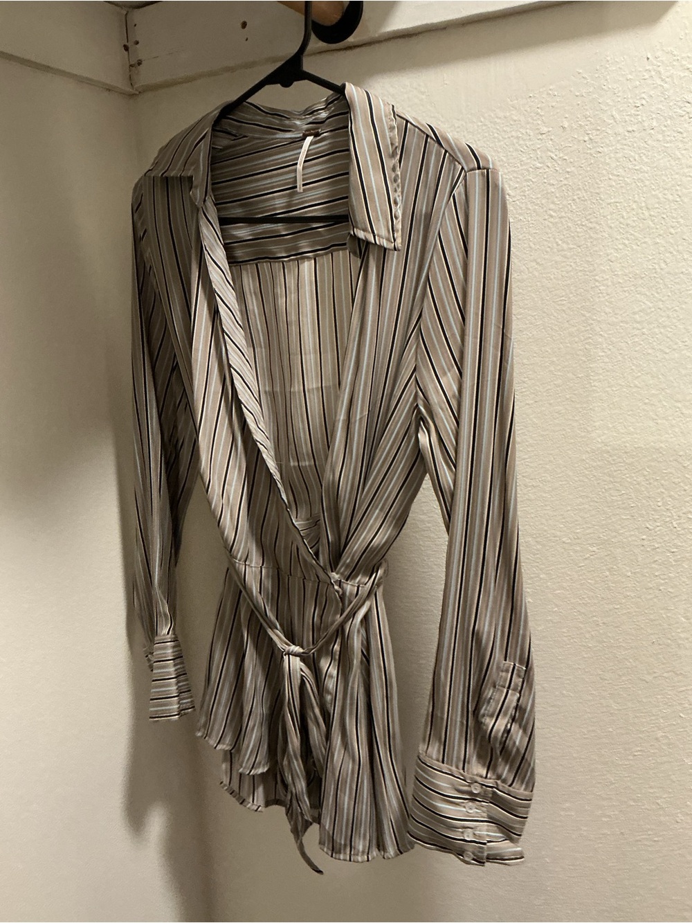 Free People Arlo Wrap Top Size Small